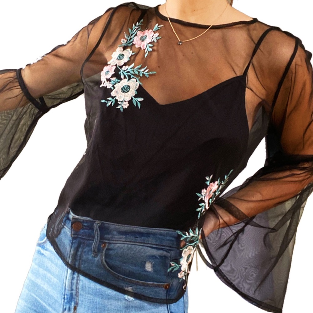flower-embroidered mesh bell-sleeve top